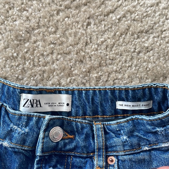 Zara High Waist Denim Shorts - Picture 3 of 3